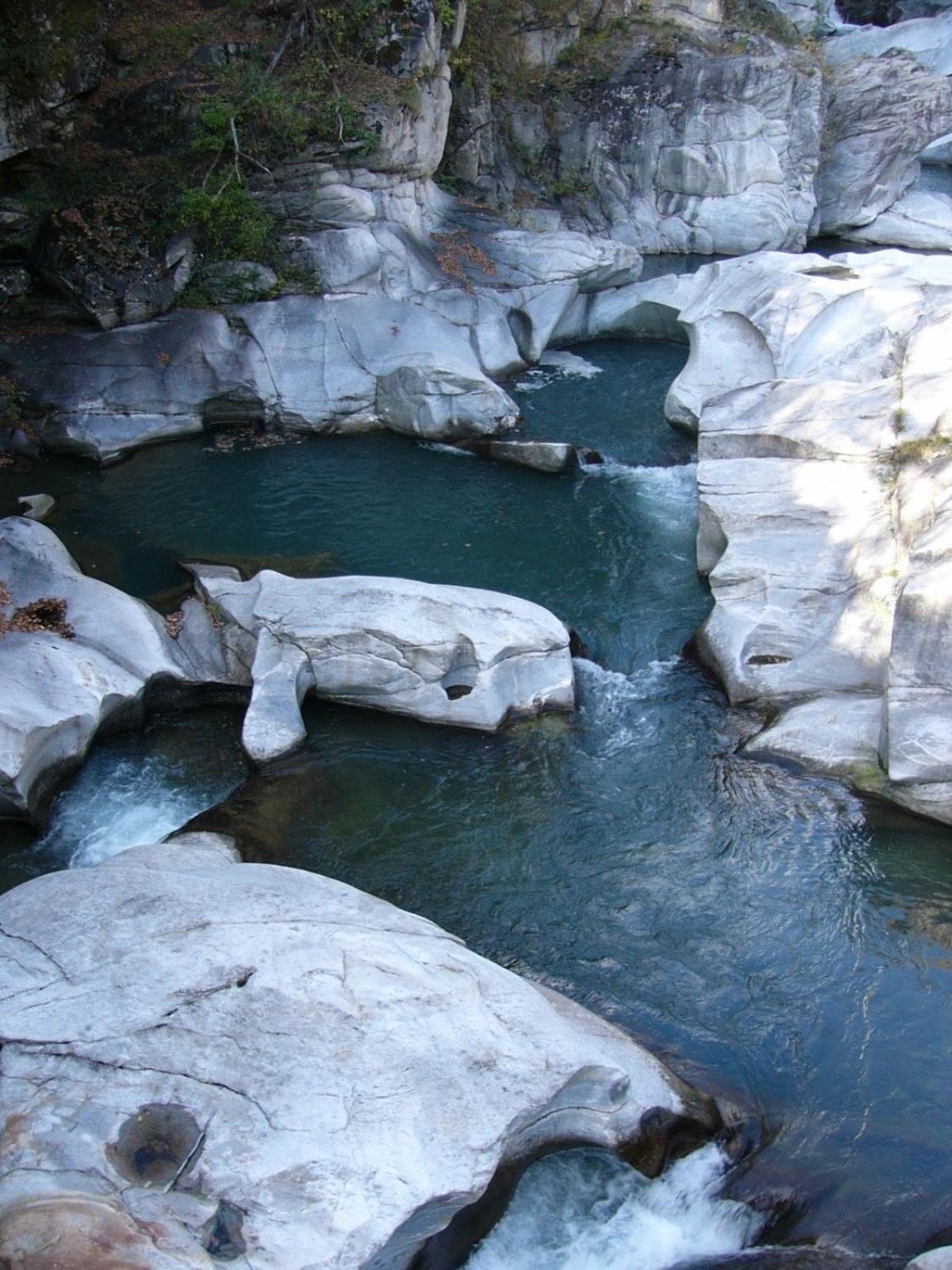 Giuditta Freecarpark&Garden Domodossola Luaran gambar
